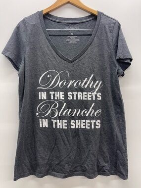 torrid Charcoal Gray V-Neck Graphic Tee Golden Girls